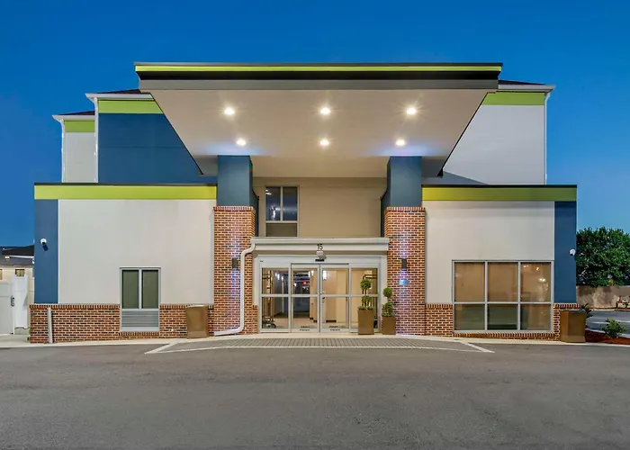 Comfort Inn & Suites Brunswick I-95